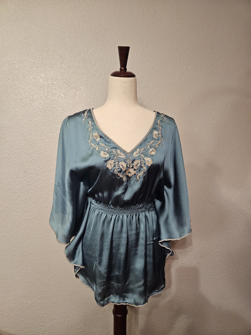 Forever 21 Teal Satin Embroidered V-Neck Tunic